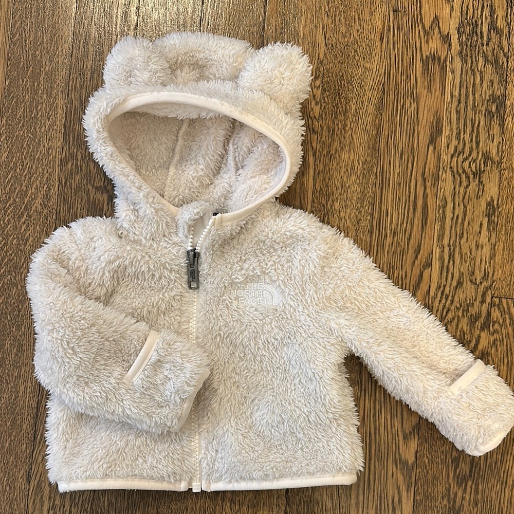 The North Face Cream Fleece Baby Jacket 0-3 Mths